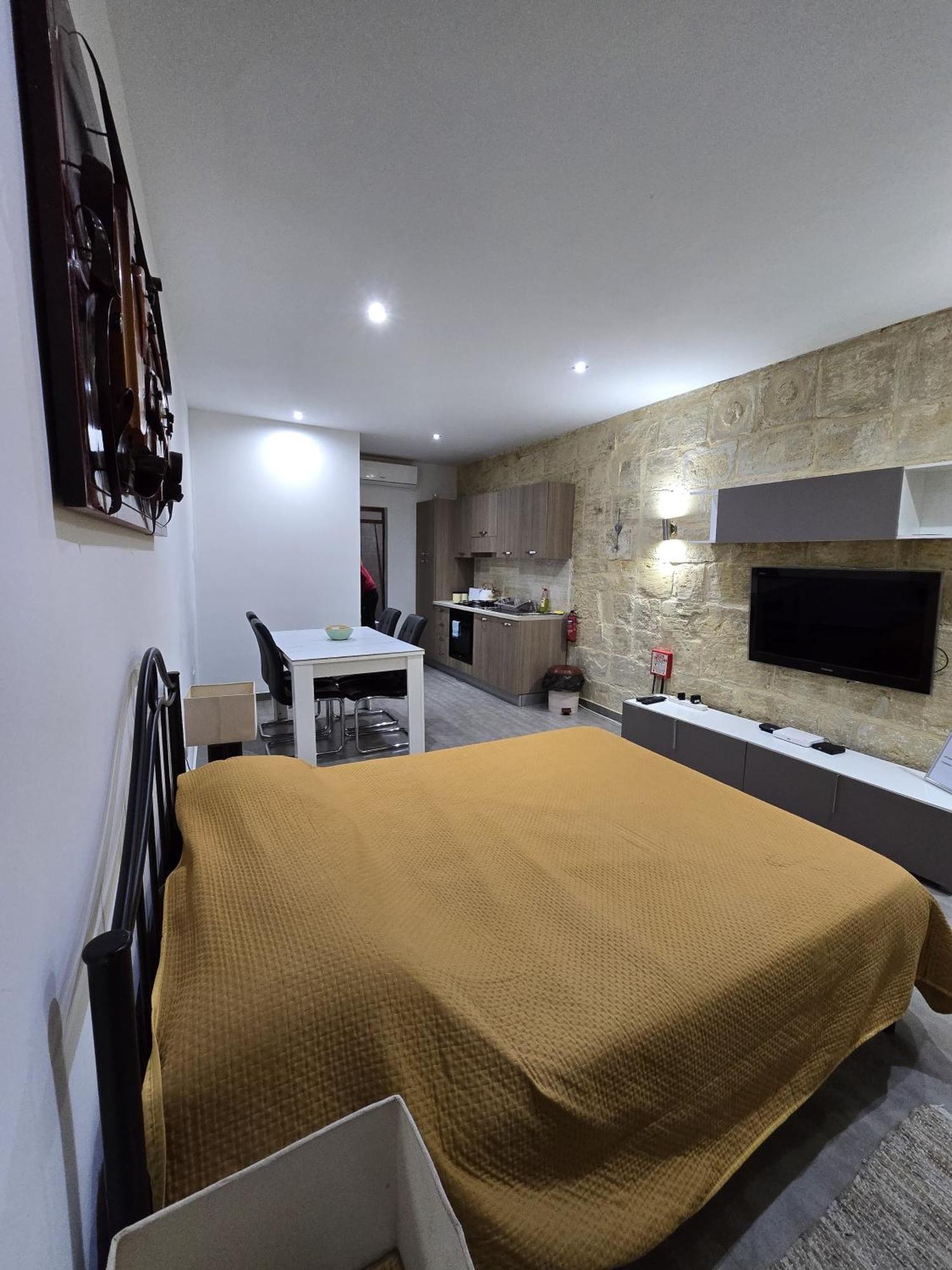 Hotel Sqaq Numru 1 Accomodation Rabat Exterior foto