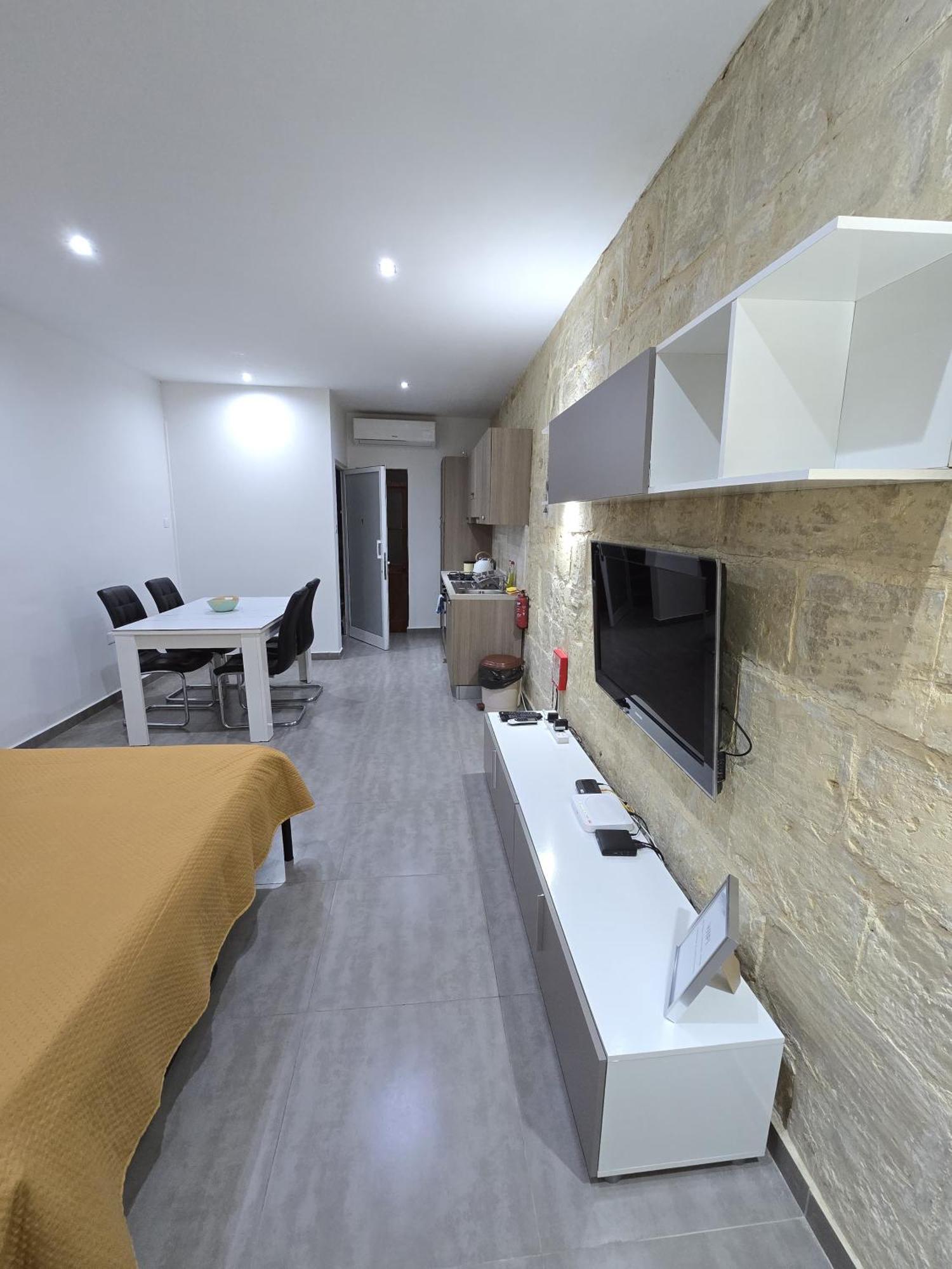 Hotel Sqaq Numru 1 Accomodation Rabat Exterior foto